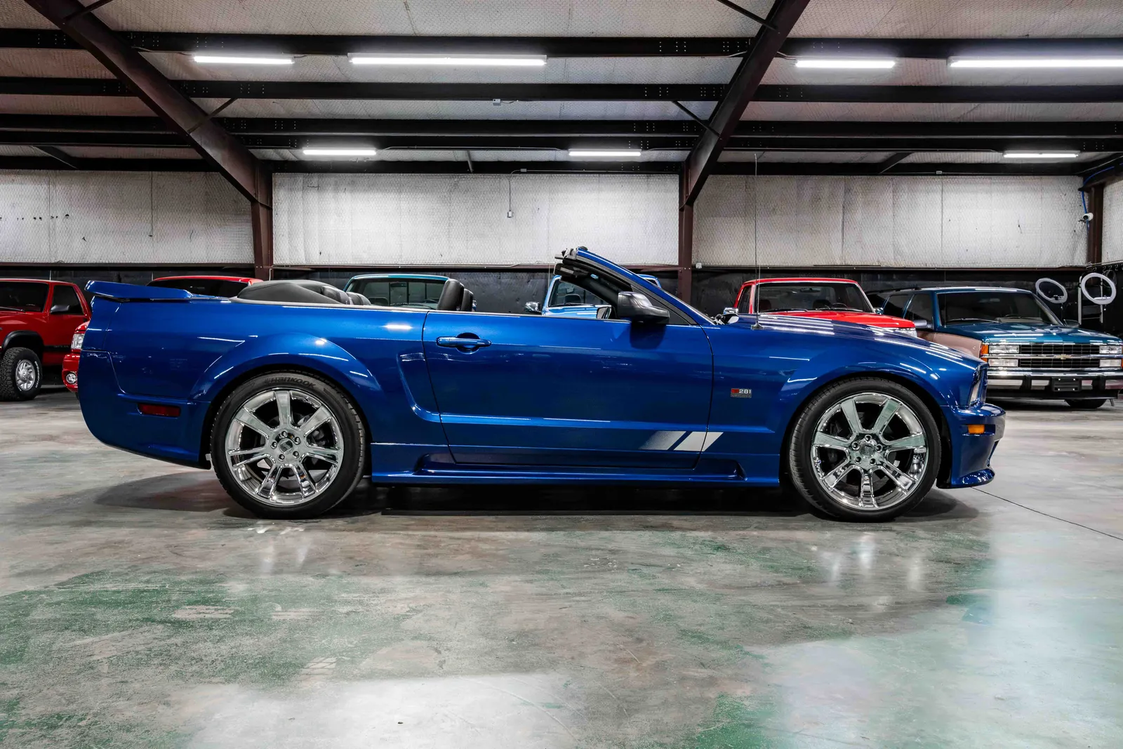 2006-Ford-Mustang-Vista Blue Metallic-1ZVFT85H365Q98953-38.jpg